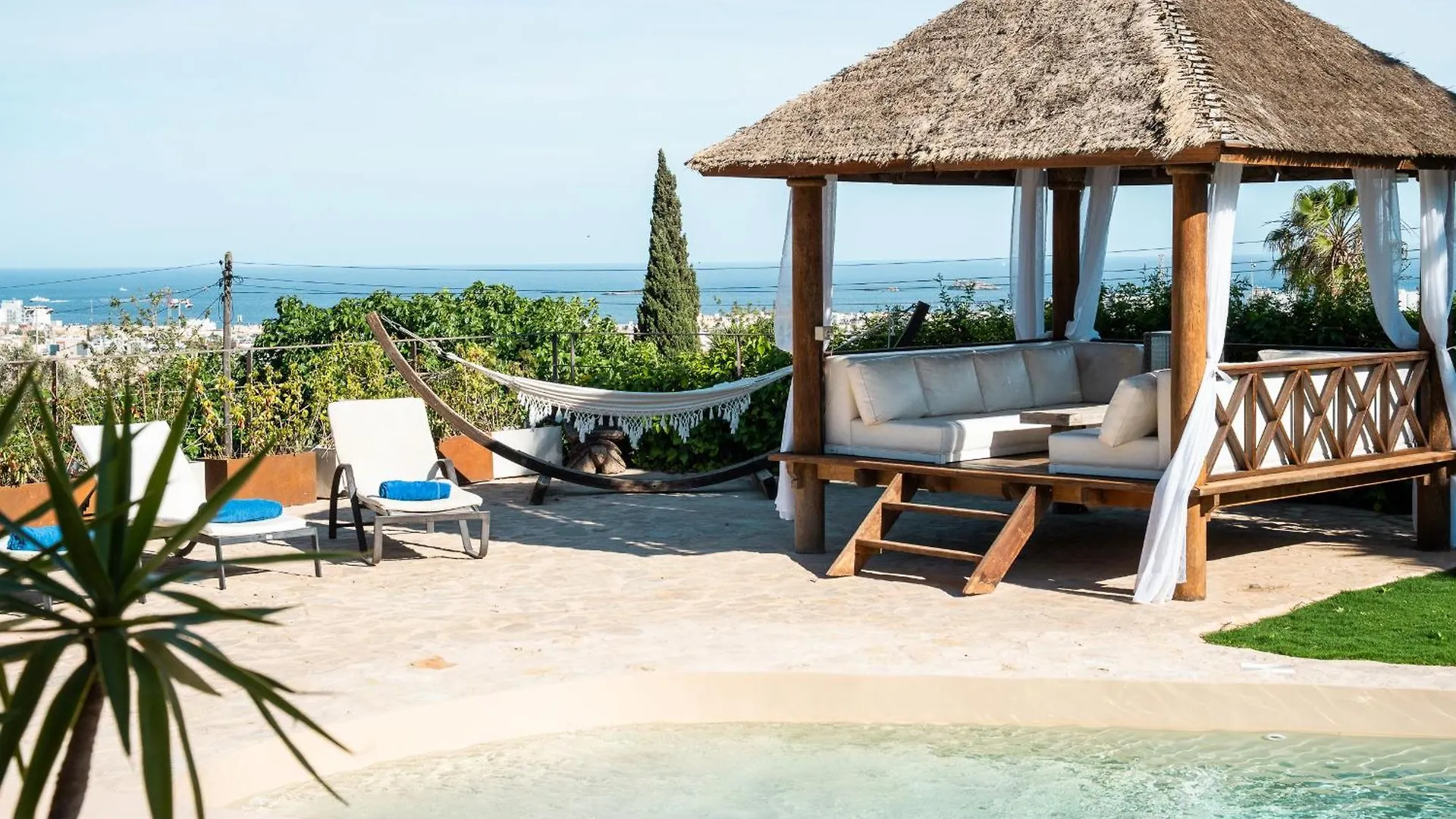 Can Calyssa Luxury Villa Near City Center Ibiza Town