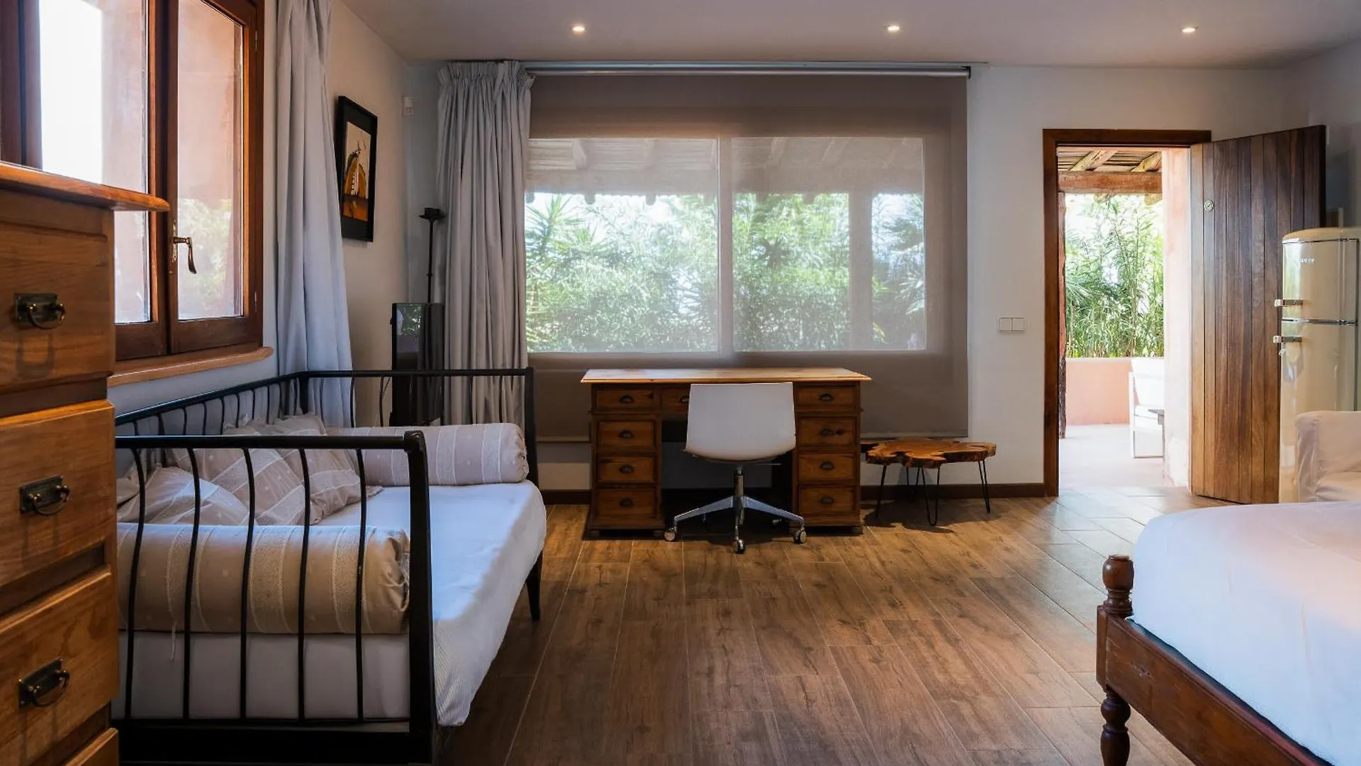 Can Calyssa Luxury Villa Near City Center Ibiza Town Spain