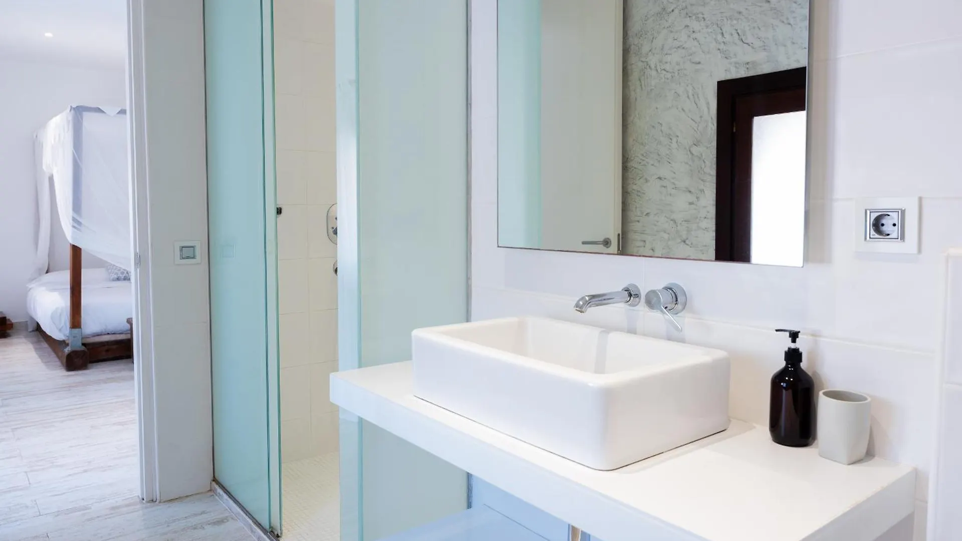 Can Calyssa Luxury Villa Near City Center Ibiza Town